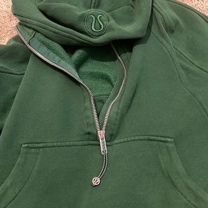 LULULEMON FOREST GREEN SCUBA XS/S